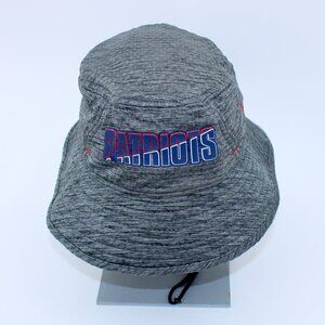 New Era Men's New England Patriots Graphite 2020 NFL Summer Sideline Bucket Hat